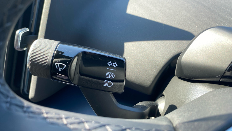 Volvo EX30 200kW SM Extended Range Plus 69kWh 5dr Auto Electric Estate